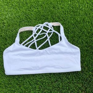 Lululemon Free To Be Wild Bra, size 6